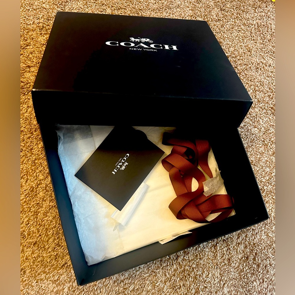 Coach purse box